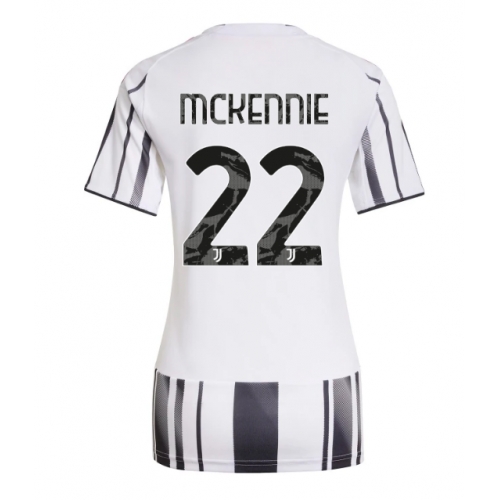 Juventus Weston McKennie #22 Maglia Gara Casa Repliche 2025-26 Donna Maniche Corte Juventus Weston McKennie #22 Maglia Gara Casa Repliche 2025-26 Donna Maniche Corte